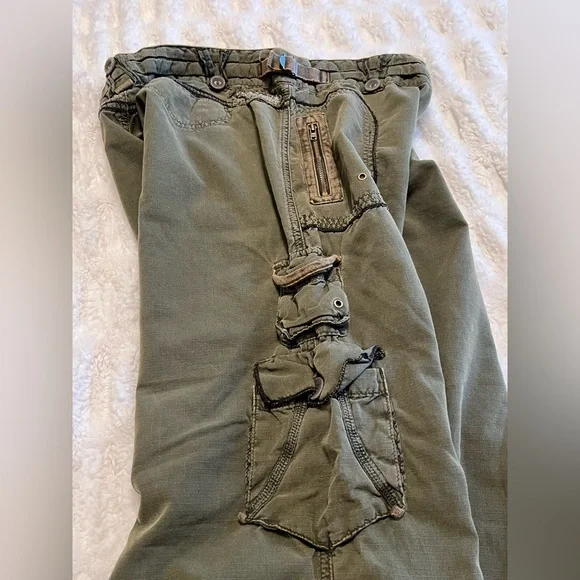 DA-NANG CROPPED CARGO - Picture 7 of 16